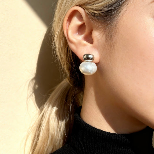 Silver Pearl Stud Earrings