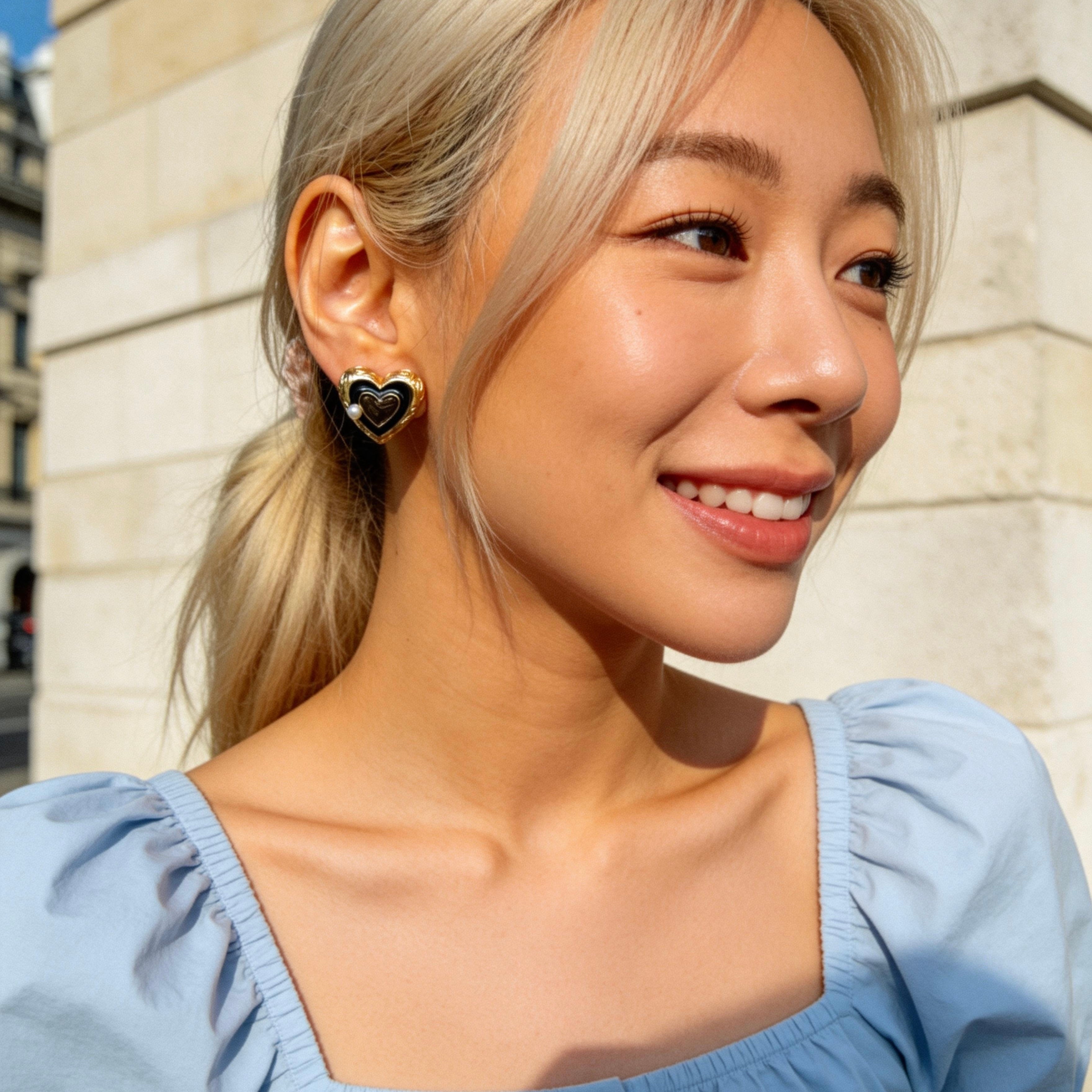 Vintage Black Heart Pearl Earrings