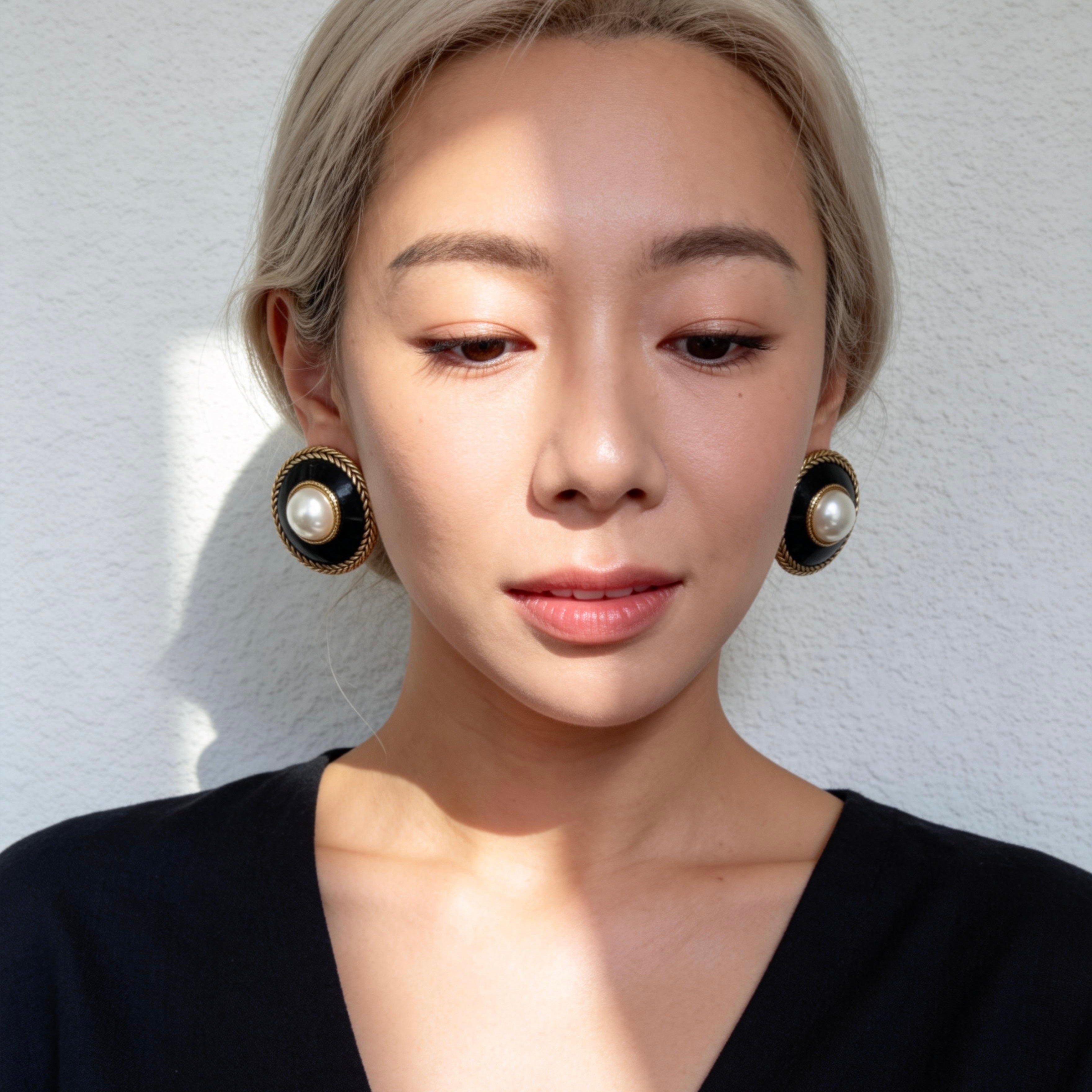 Vintage Black Pearl Earrings