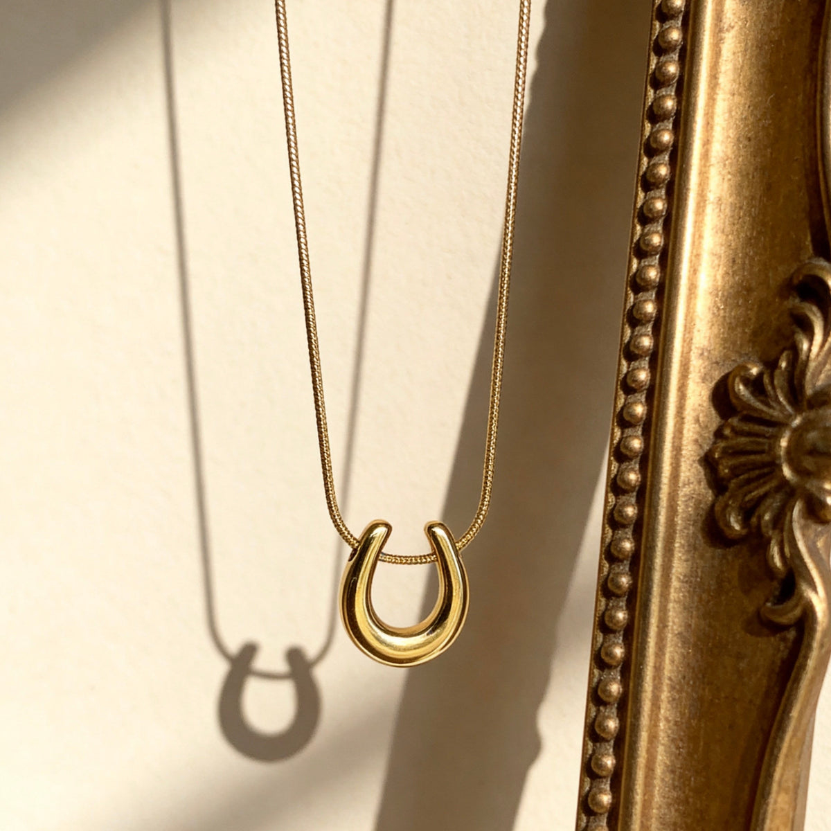 Lucky Horseshoe Gold Pendant Necklace