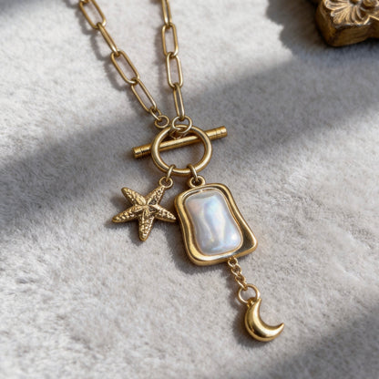Gold Ocean Charm Pearl Necklace