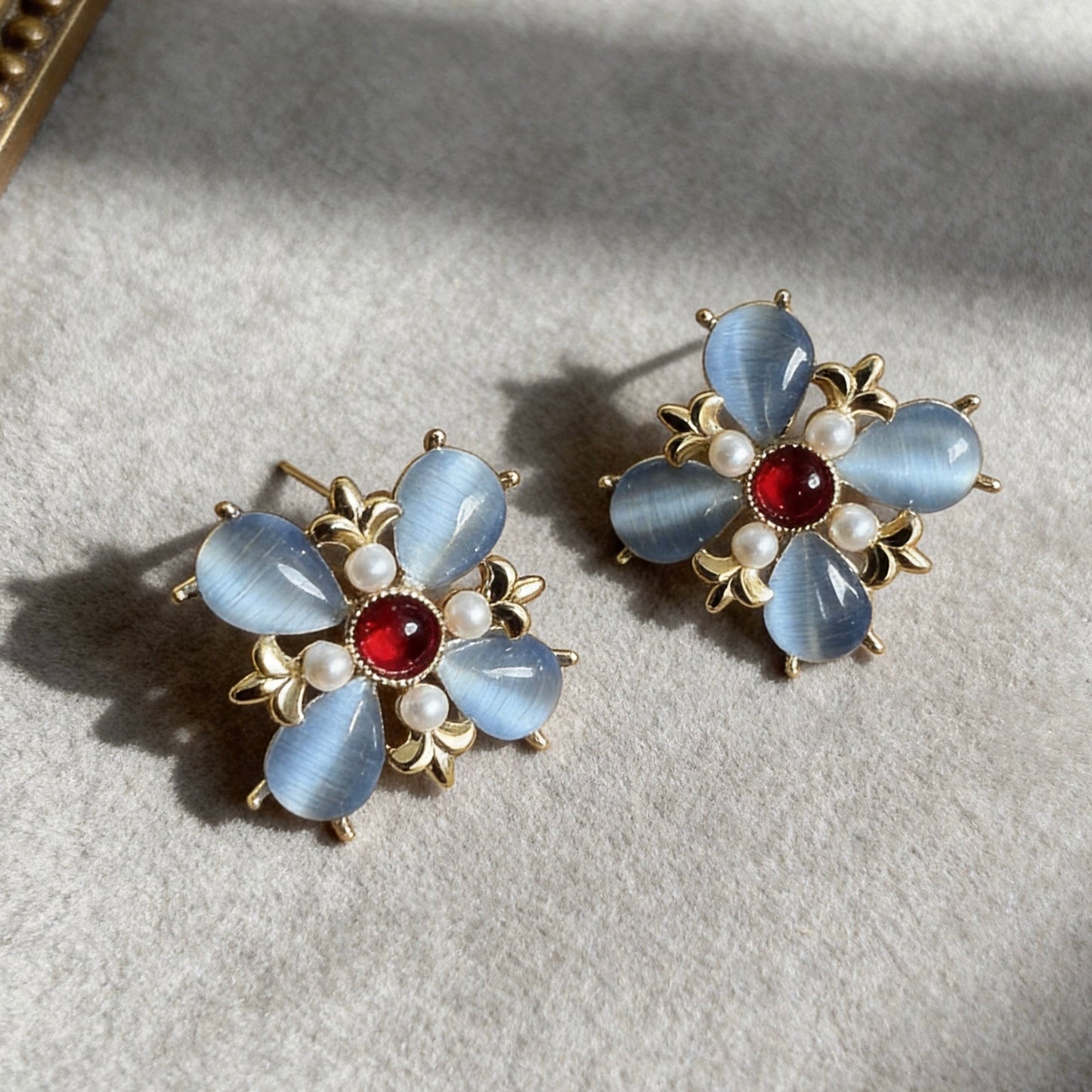 Blue Cat Eye Studs