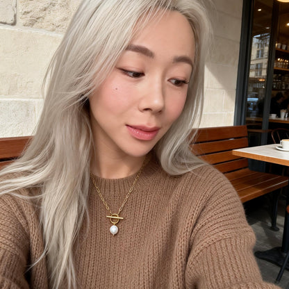 Gold Toggle Pearl Pendant Necklace