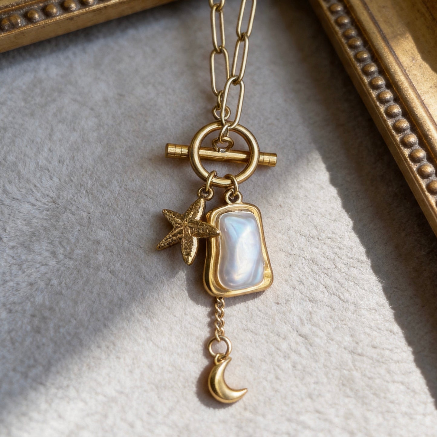 Gold Ocean Charm Pearl Necklace