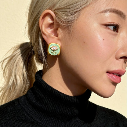 Green Jade Blossom Pearl Earrings