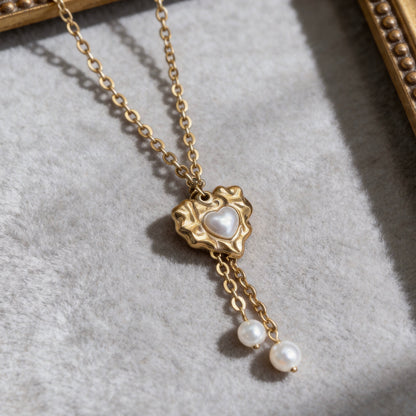 Gold Heart Pearl Pendant Necklace