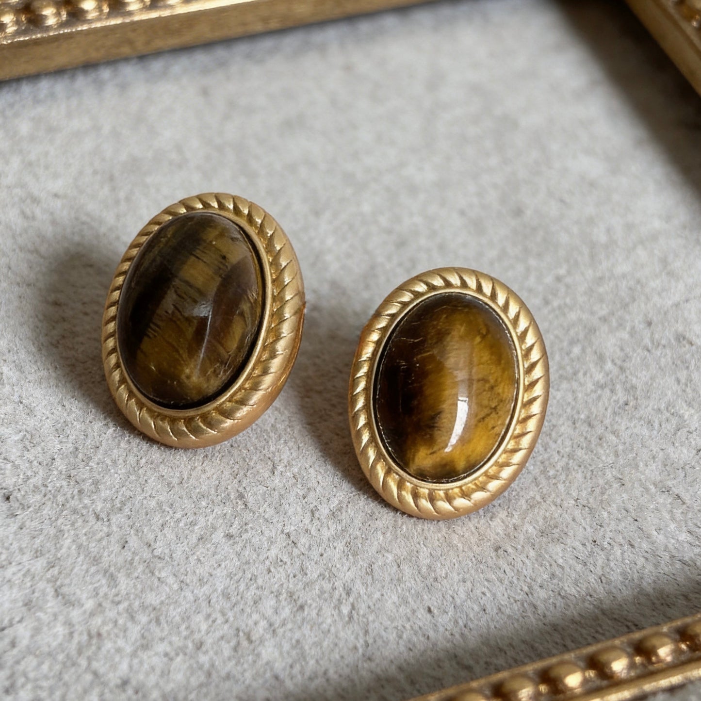 Vintage Oval Tiger Eye Stud Earrings