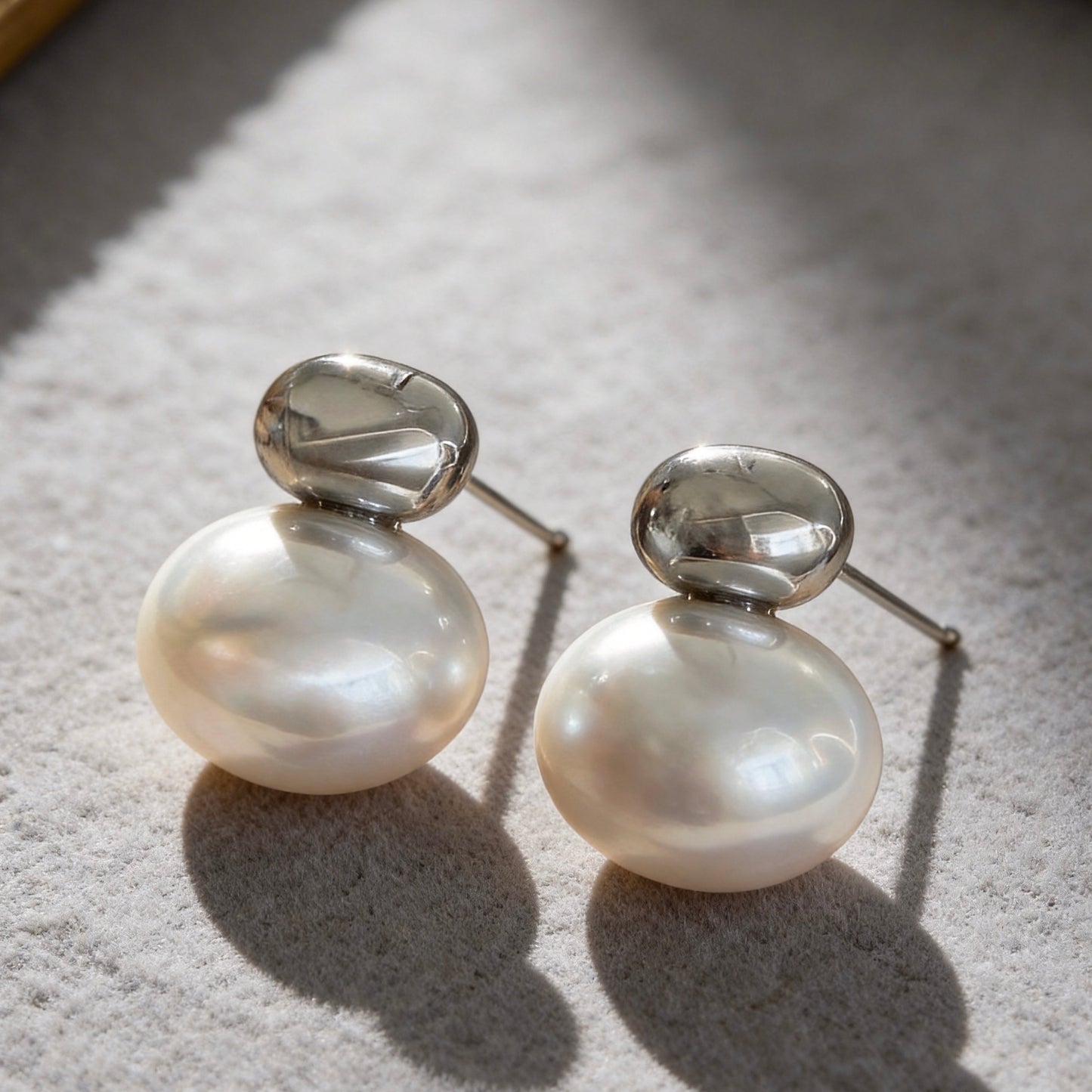 Silver Pearl Stud Earrings