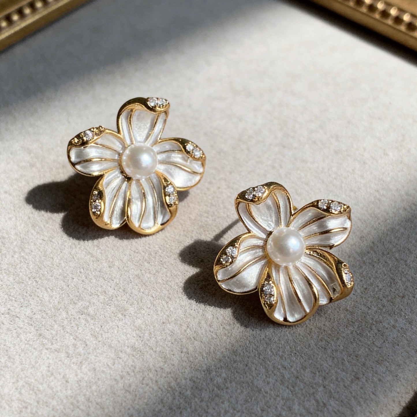 Floral Pearl Stud Earrings