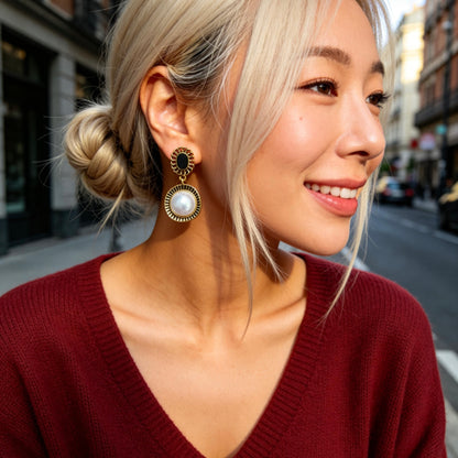 Eterna Noir Pearl Earrings