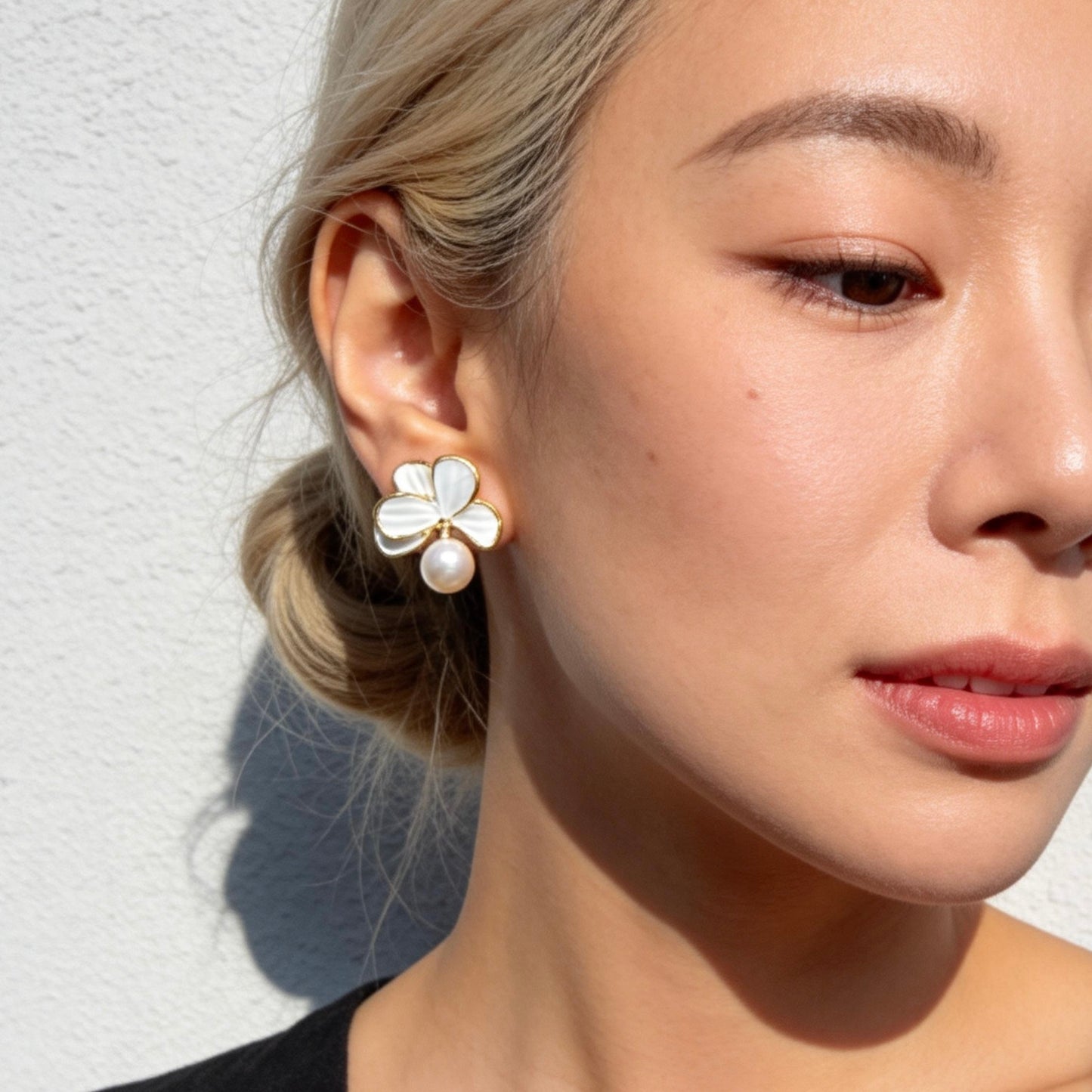White Shell Petal Pearl Stud Earrings