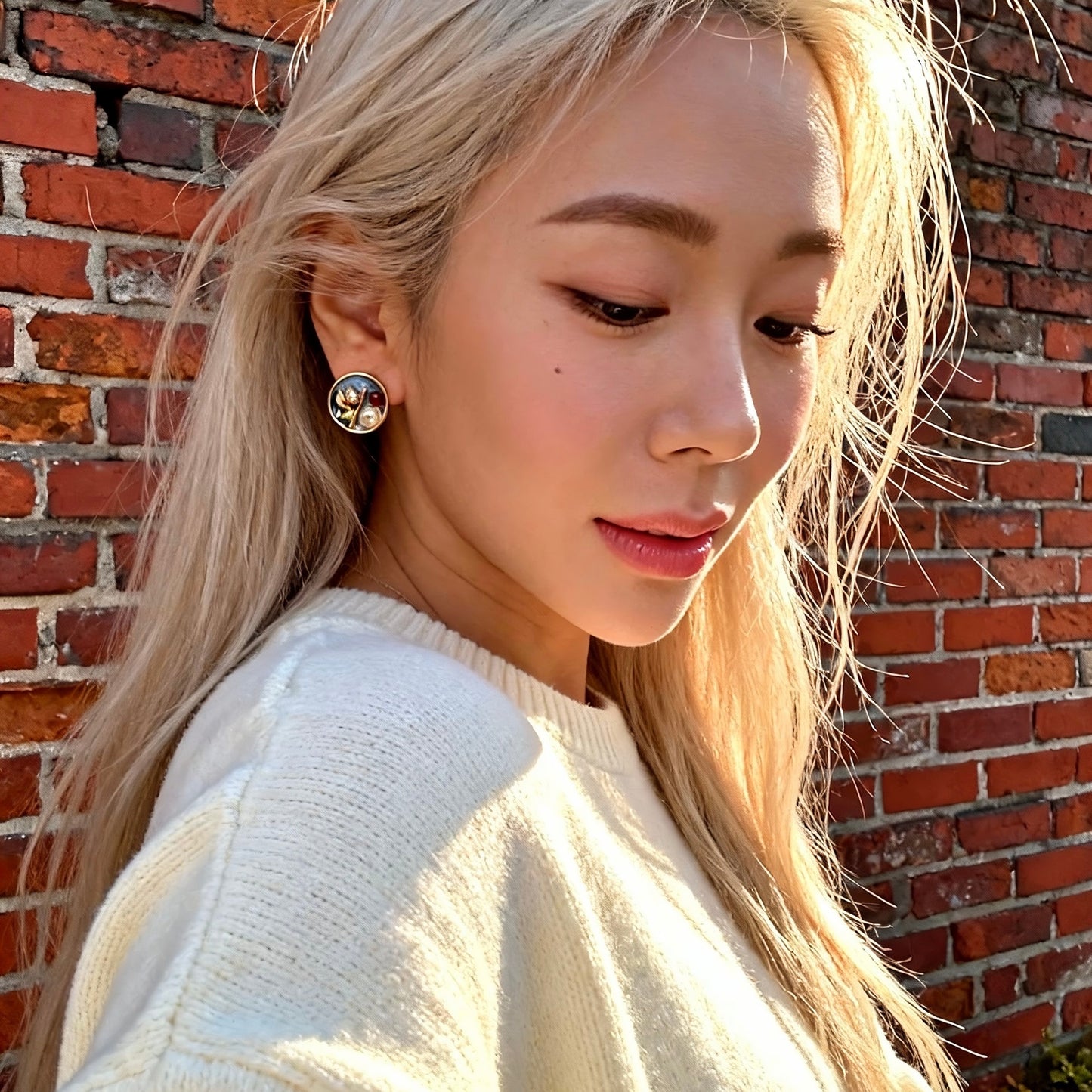 Artistic Floral Mixed Gem Earrings