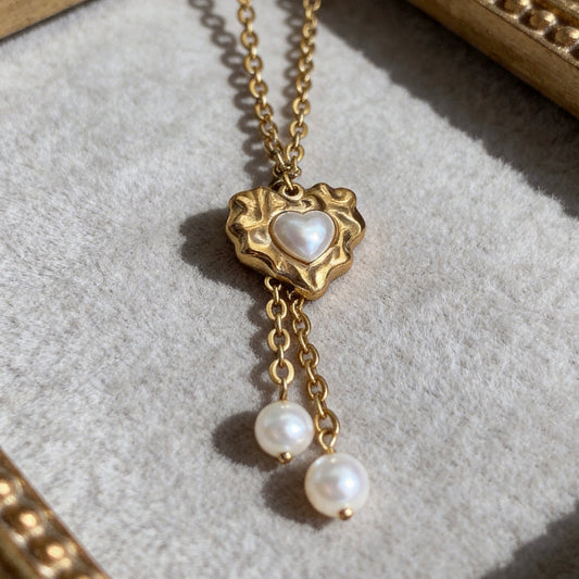Gold Heart Pearl Pendant Necklace