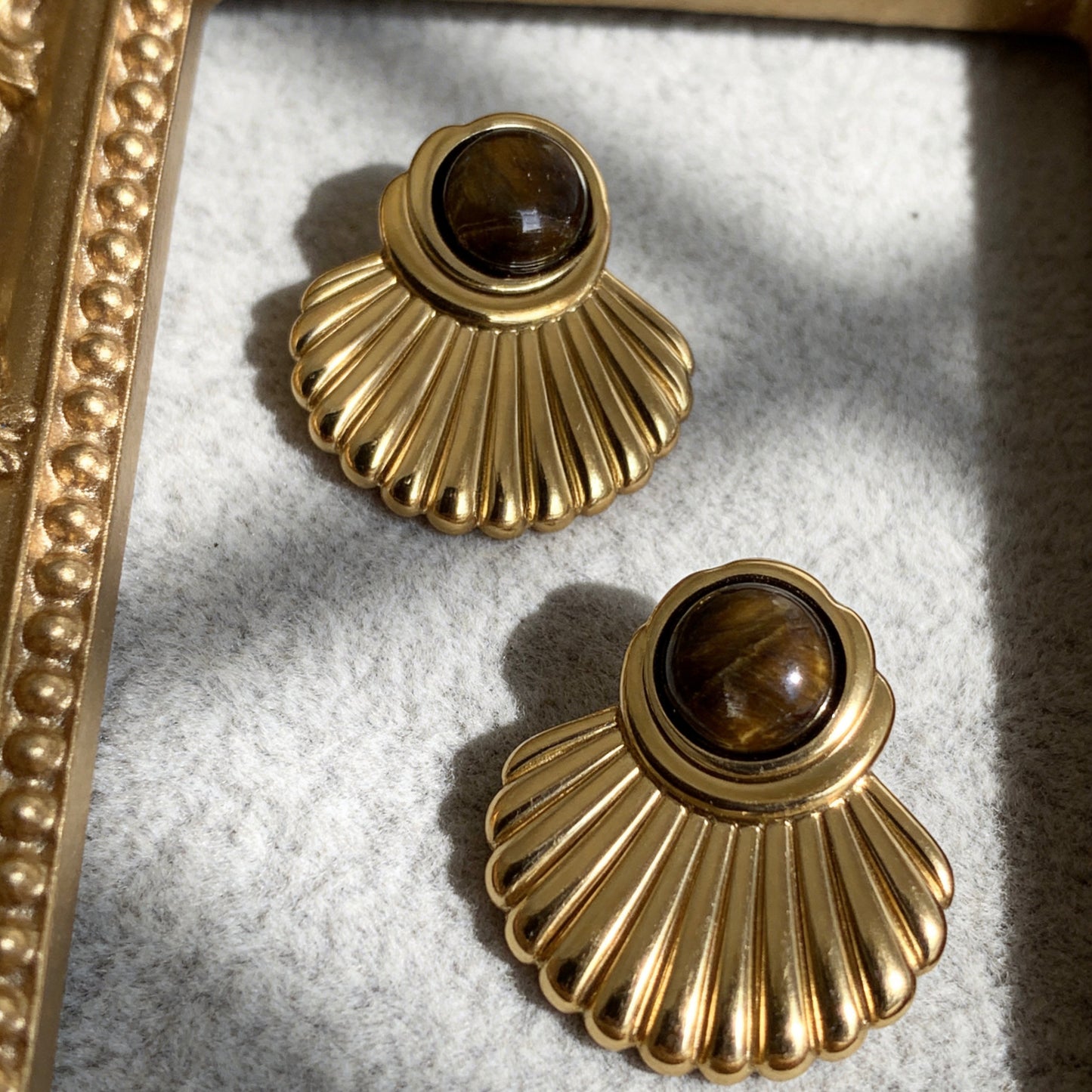 Tiger Eye Fan Earrings