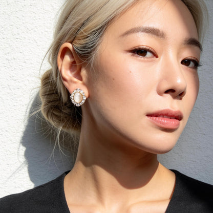 Vintage Cat Eye Studs