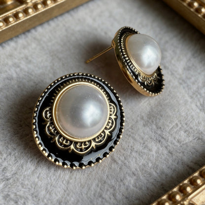 Vintage Black Gold Pearl Studs