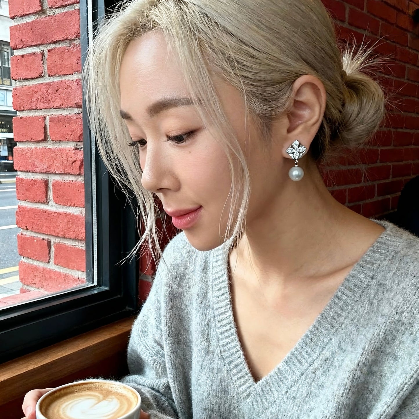 Floral Crystal Grey Pearl Earrings