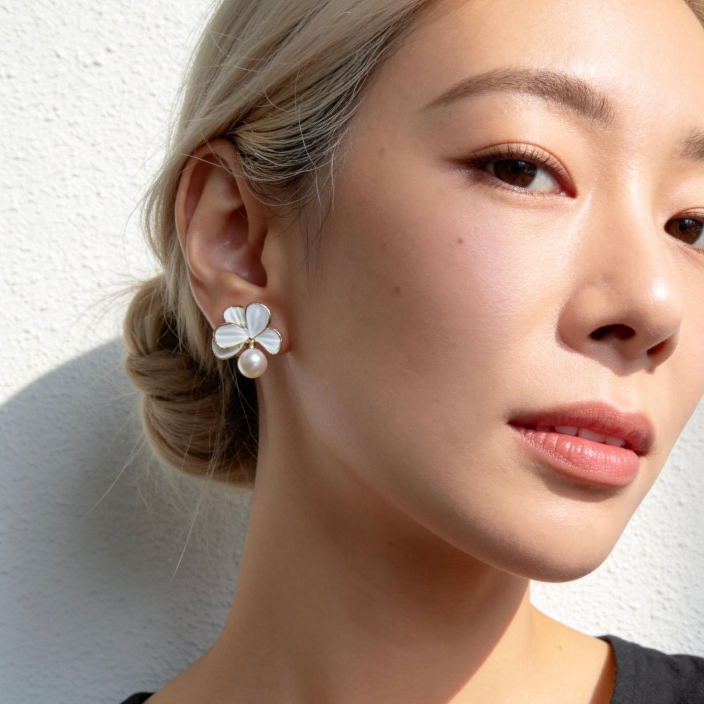 White Shell Petal Pearl Stud Earrings