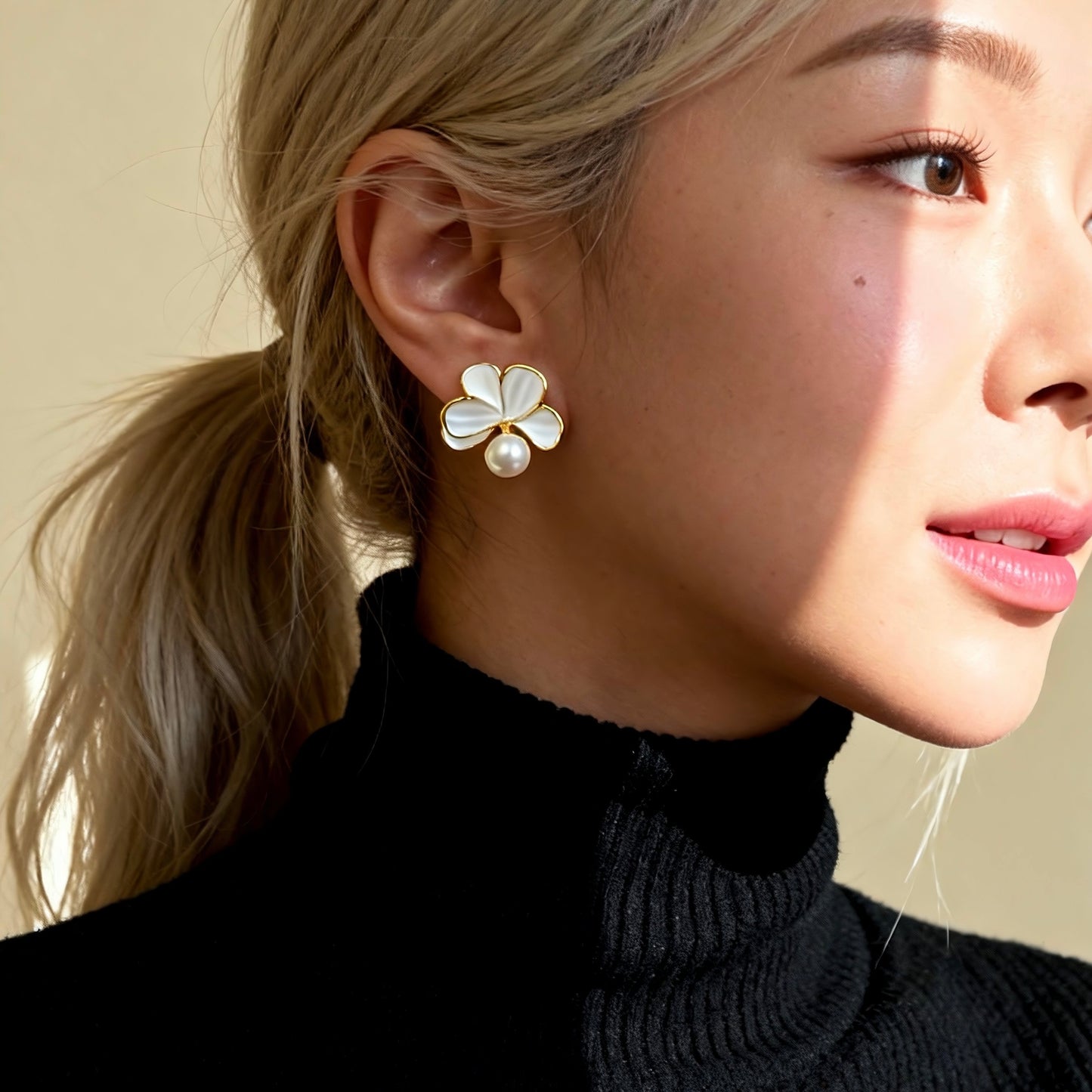 White Shell Petal Pearl Stud Earrings