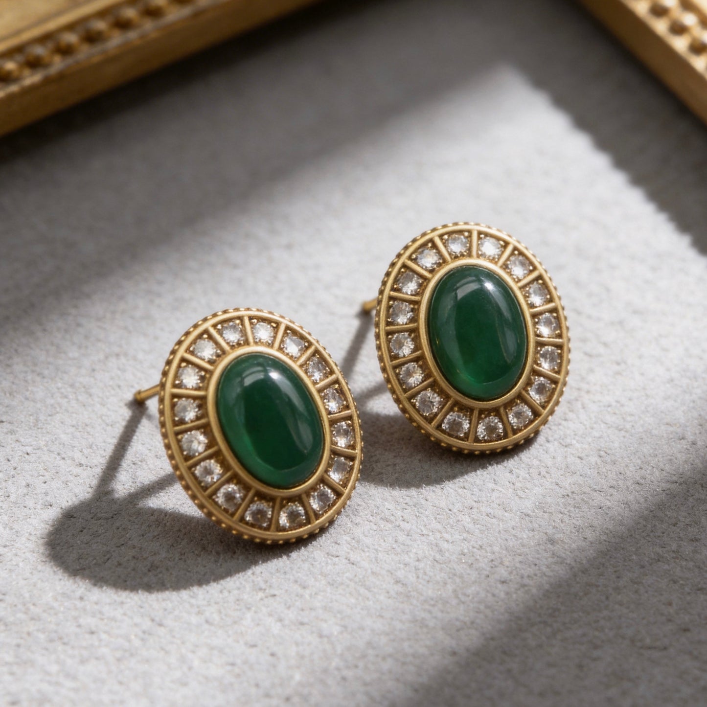 Vintage Green Stone Oval Stud Earrings