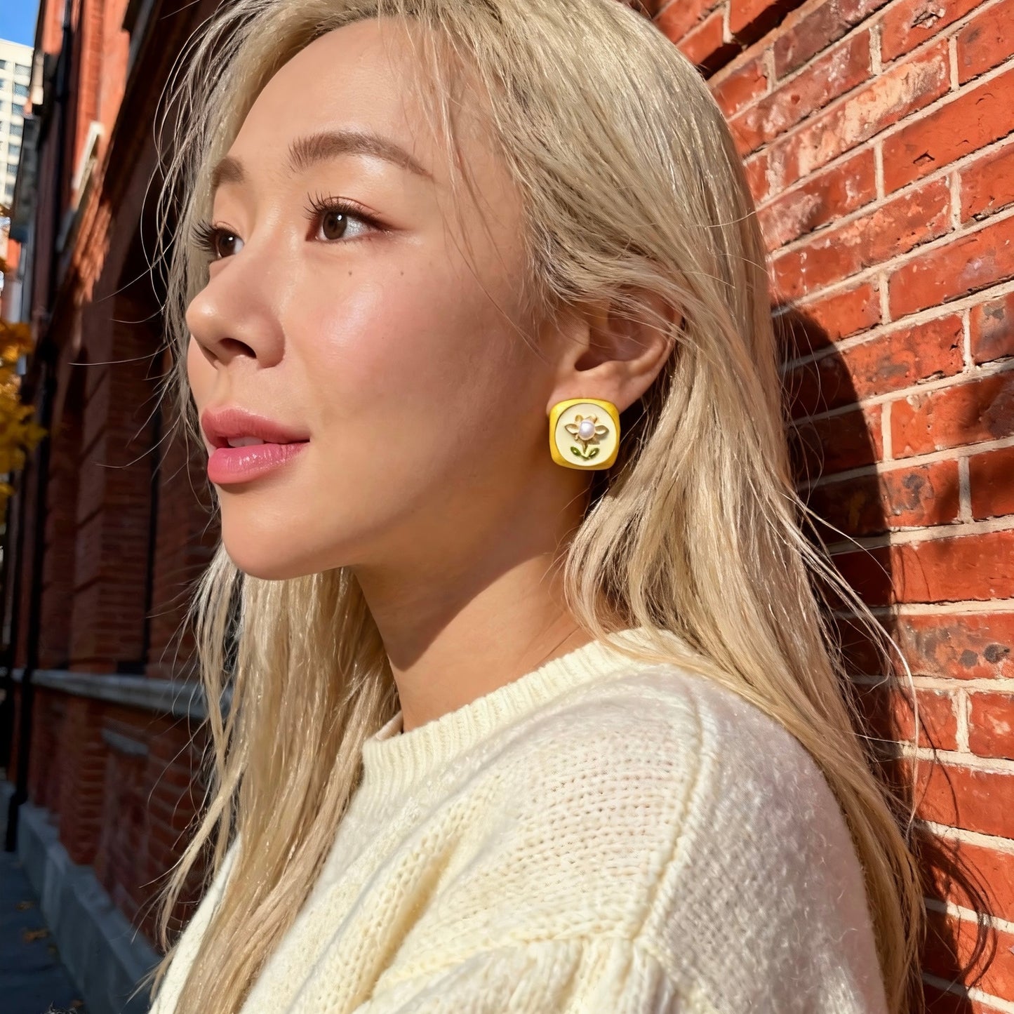 Floral Pearl Stud Earrings