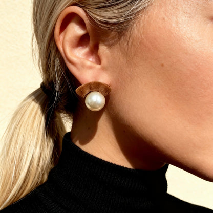 Brown Velvet Pearl Stud Earrings