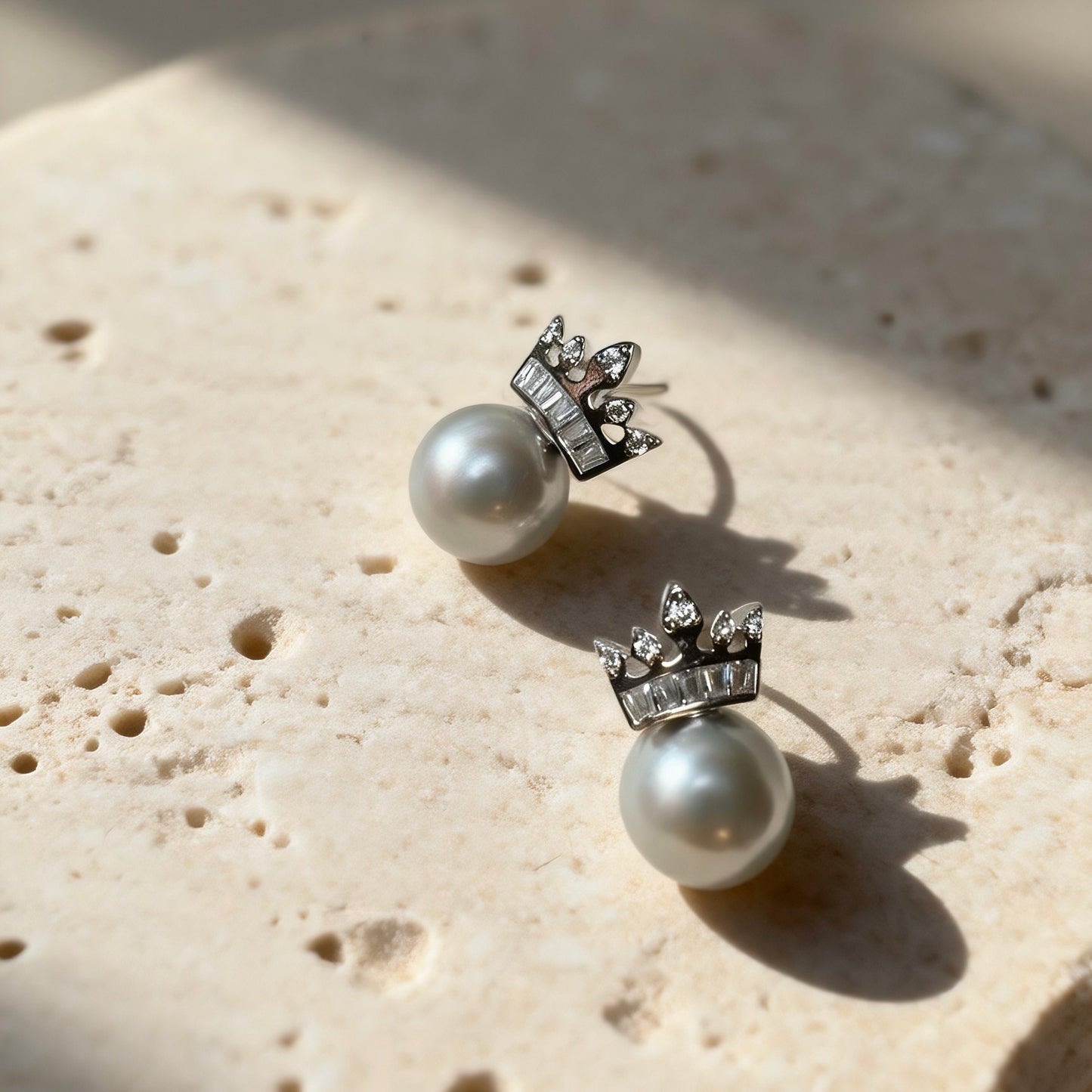Crown Pearl Stud Earrings