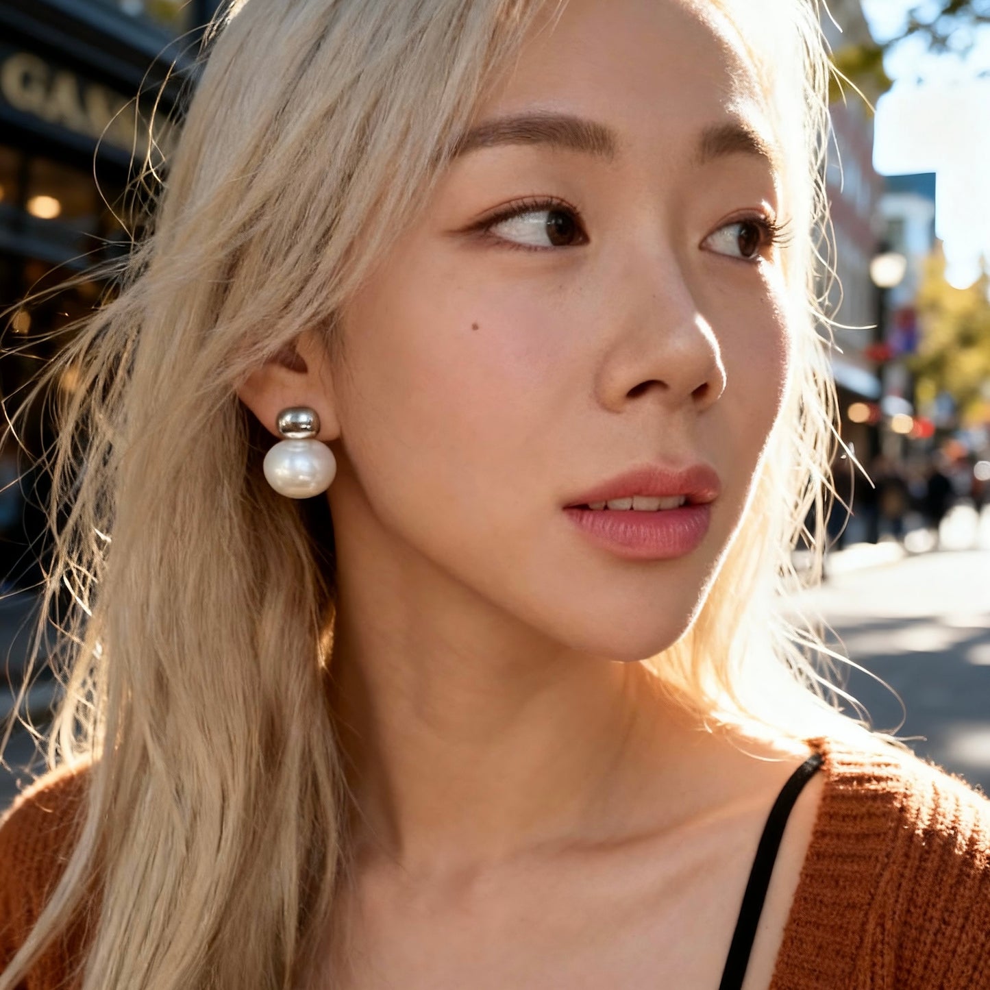 Silver Pearl Stud Earrings