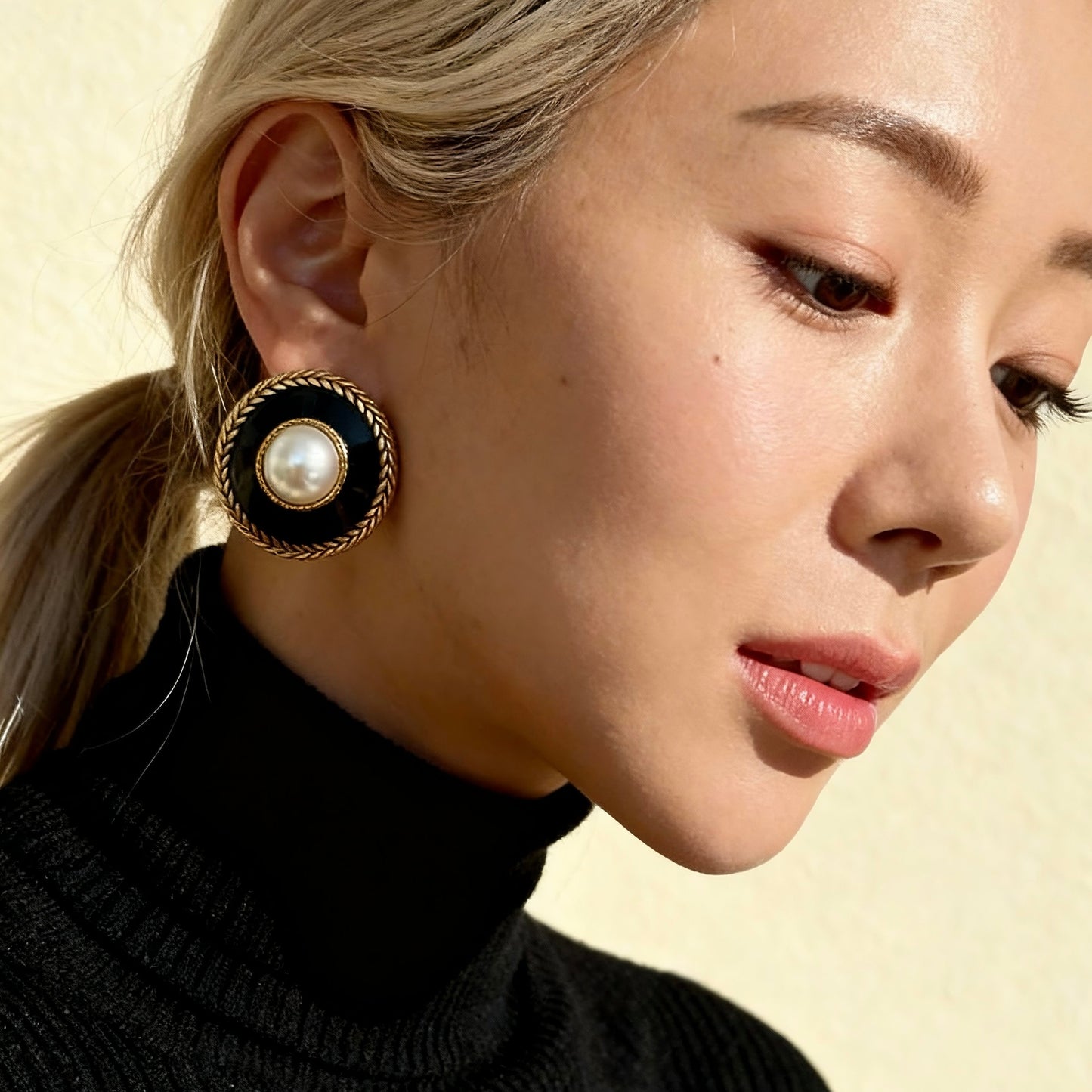 Vintage Black Pearl Earrings