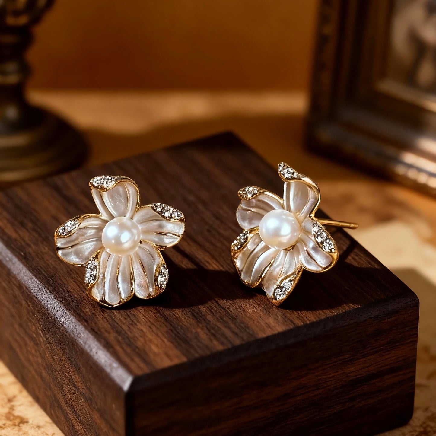 Floral Pearl Stud Earrings