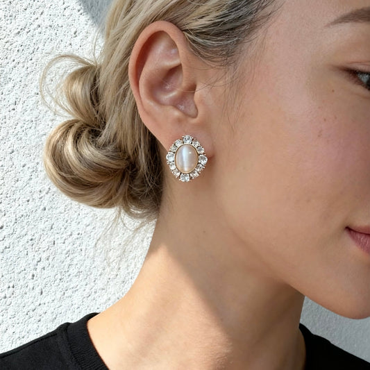 Vintage Cat Eye Studs