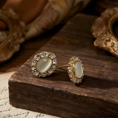 Vintage Cat Eye Studs