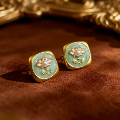 Green Jade Blossom Pearl Earrings