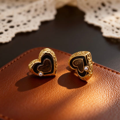 Vintage Black Heart Pearl Earrings