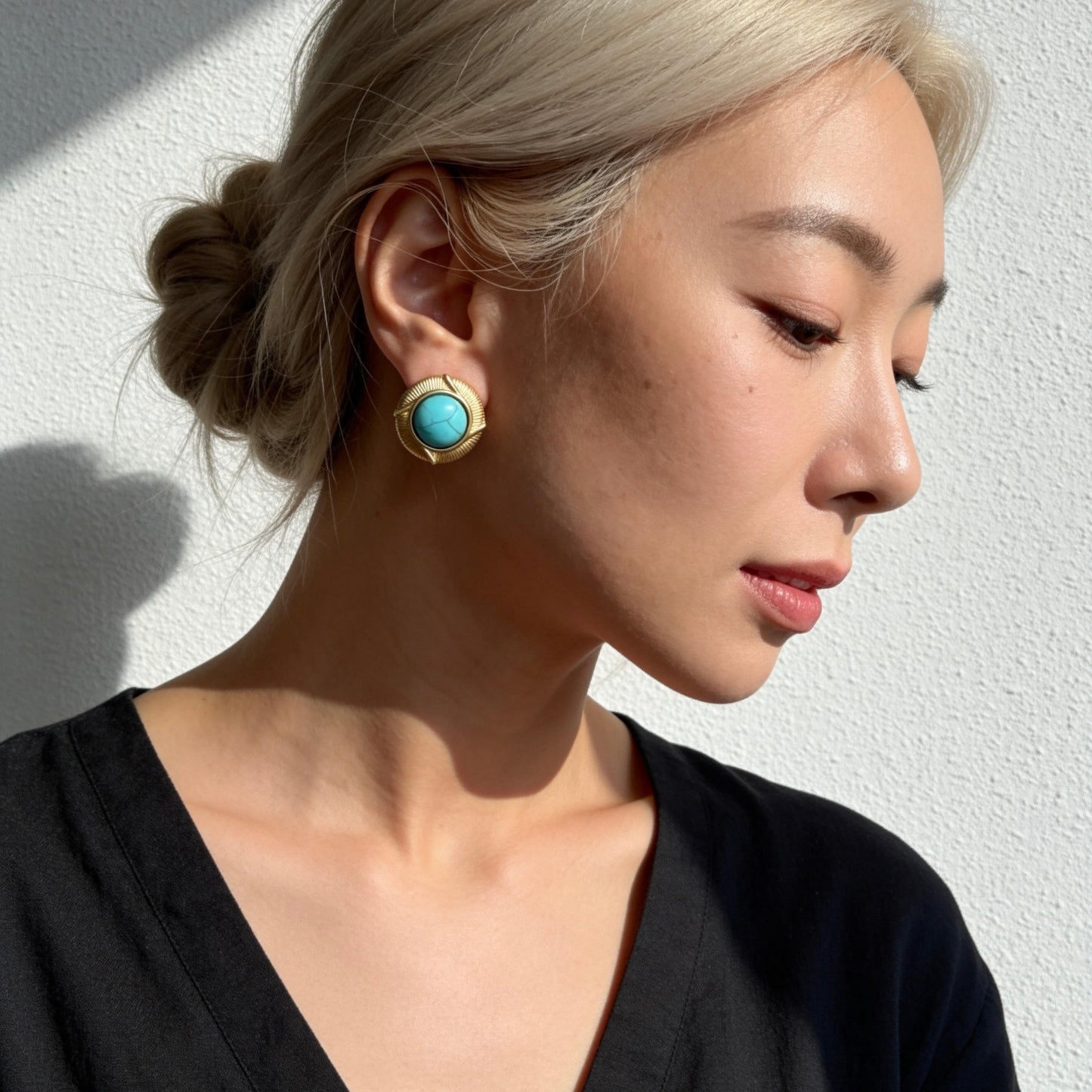 Turquoise Round Stud Earrings