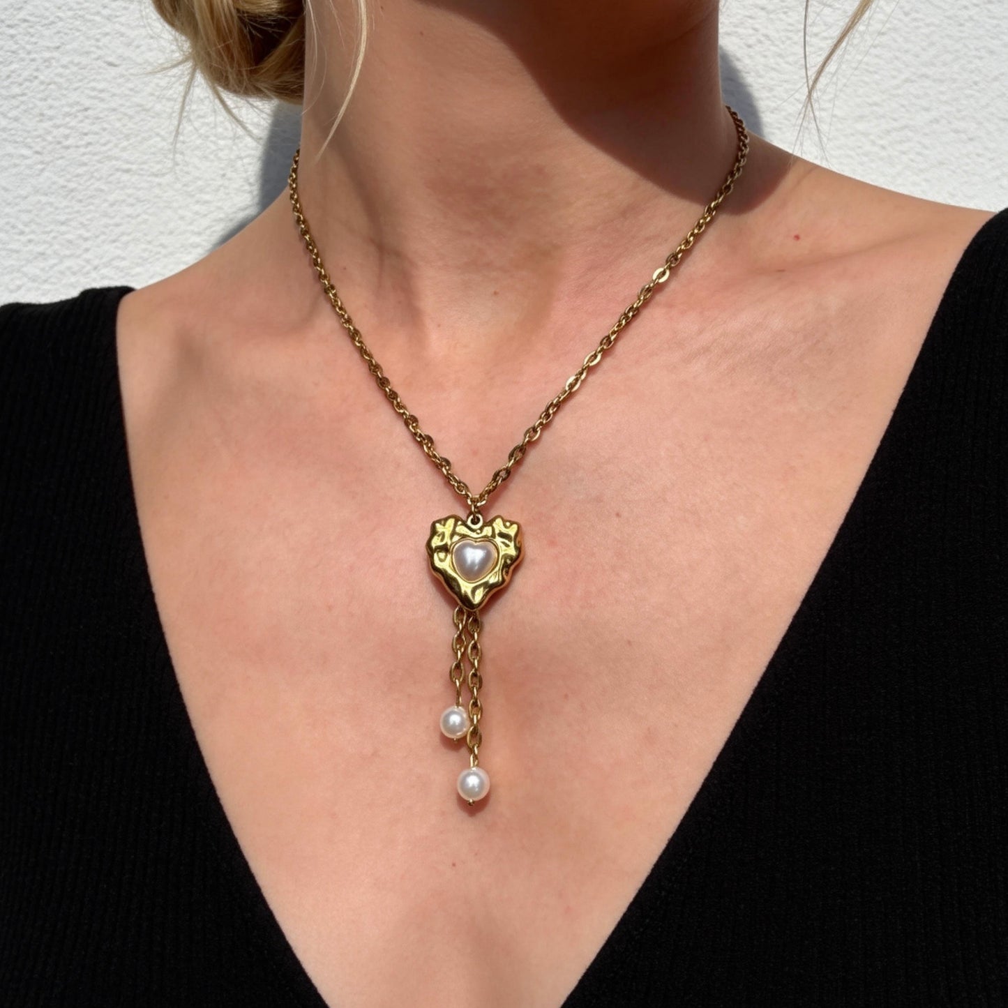Gold Heart Pearl Pendant Necklace