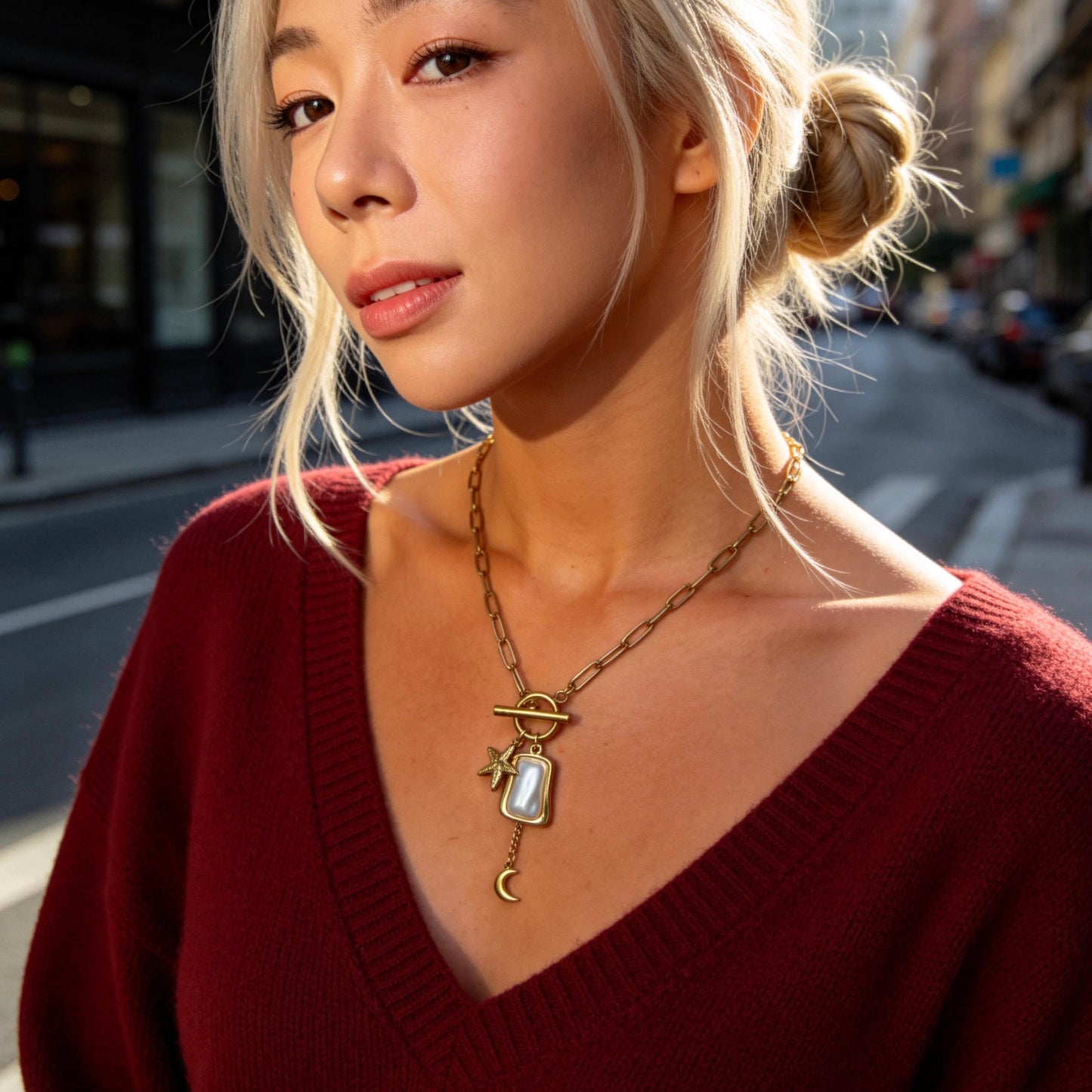 Gold Ocean Charm Pearl Necklace