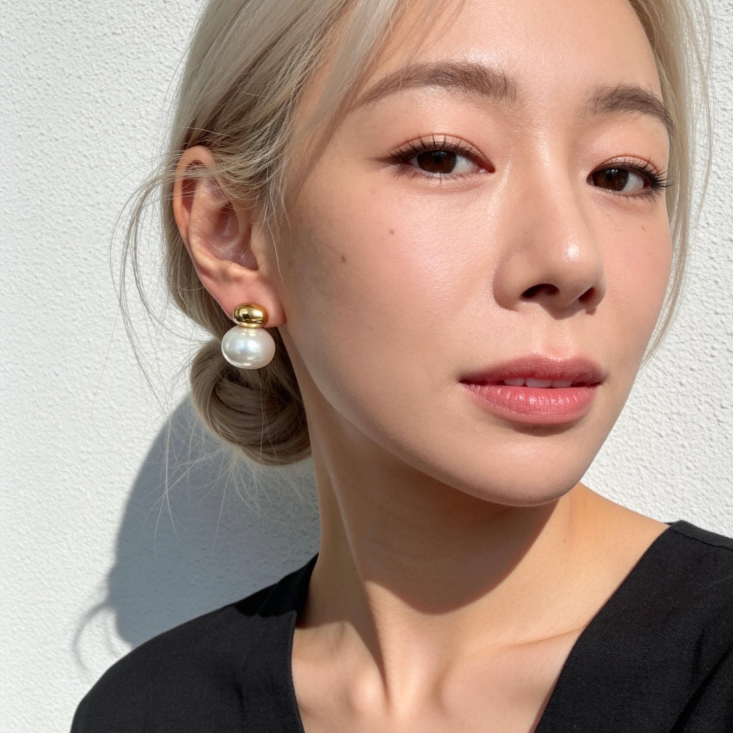 Gold Pearl Stud Earrings