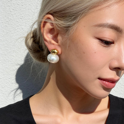 Gold Pearl Stud Earrings