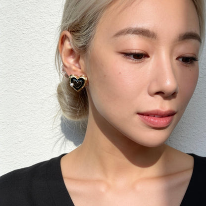 Vintage Black Heart Pearl Earrings