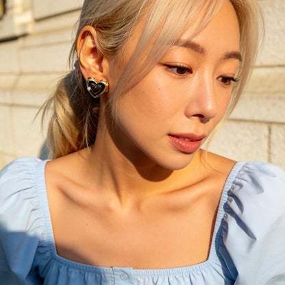 Vintage Black Heart Pearl Earrings