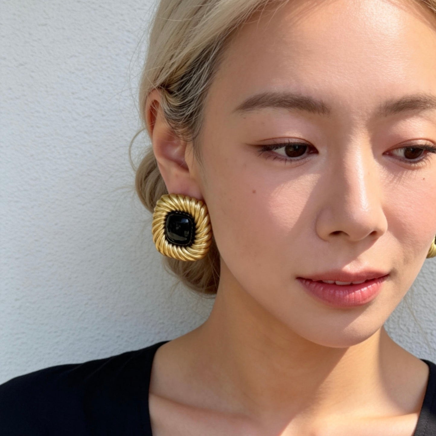 Black Onyx Gold Vintage Stud Earrings