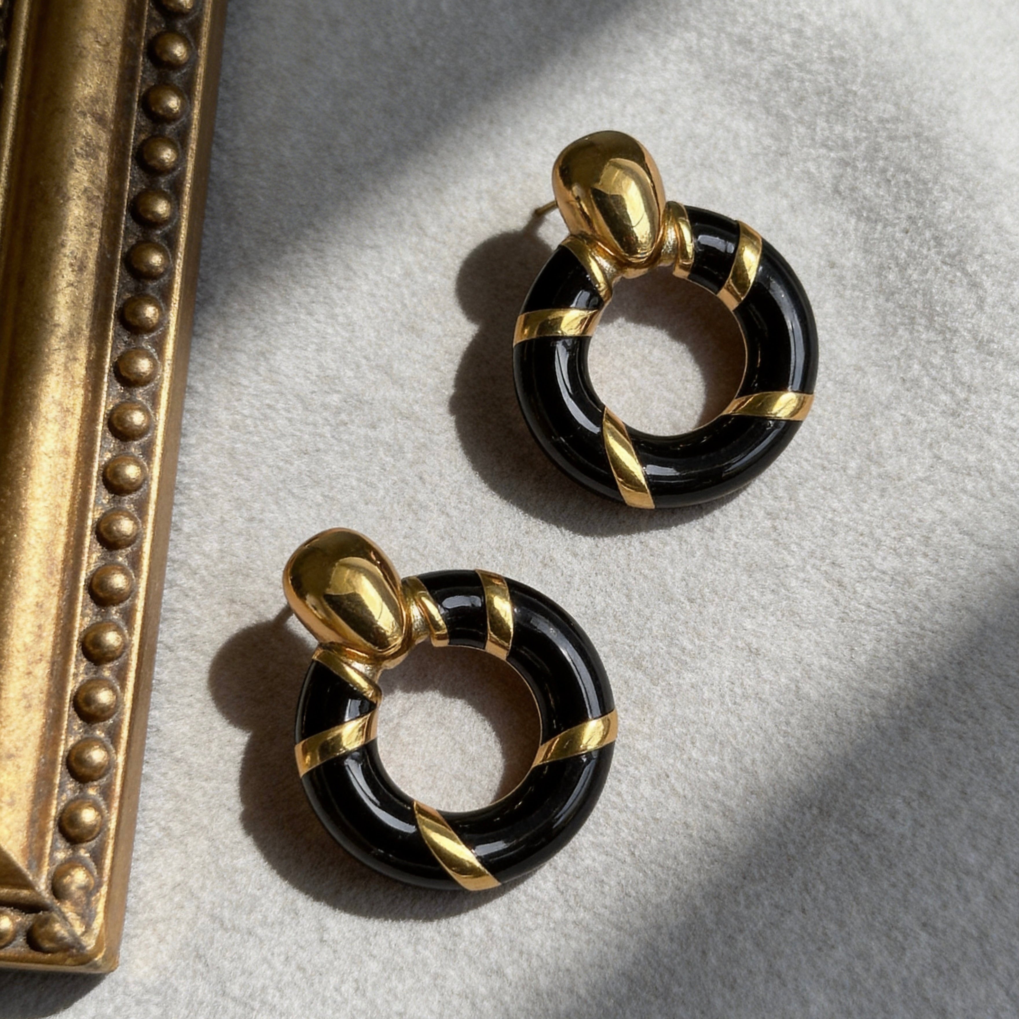 Black Gold Hoop Contrast Earrings