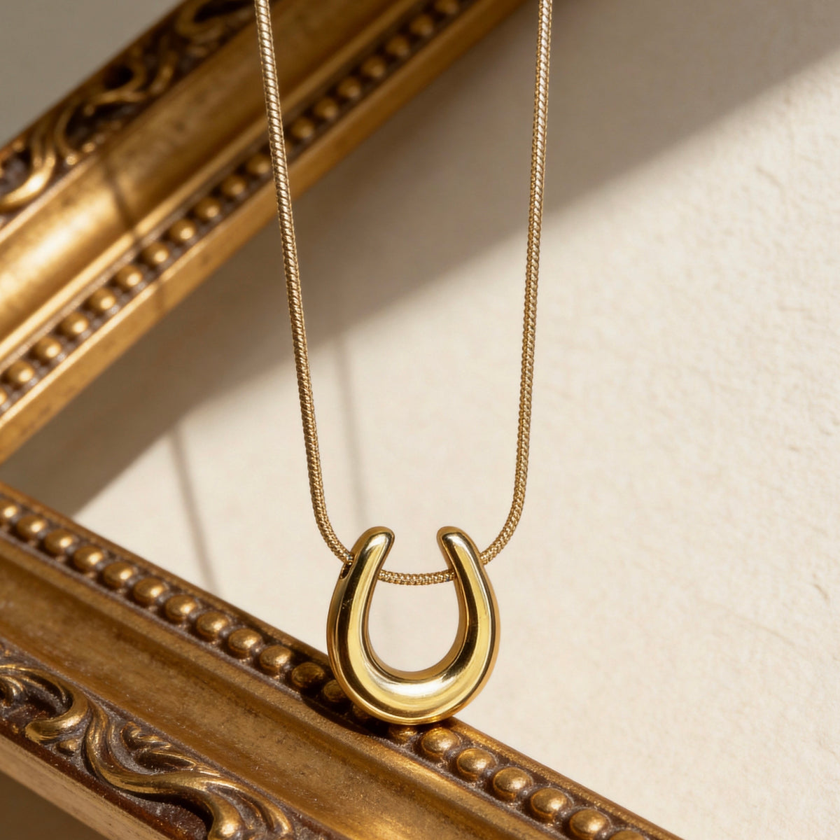 Lucky Horseshoe Gold Pendant Necklace
