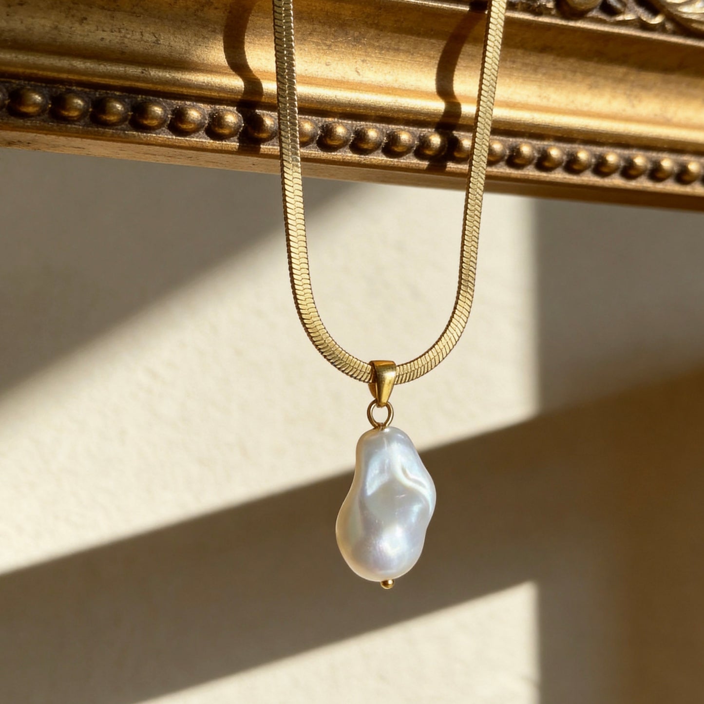 Baroque Pearl Pendant Necklace