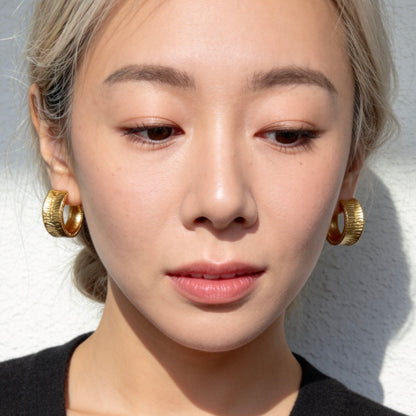Textured Gold Hoop Earrings Vintage Chic