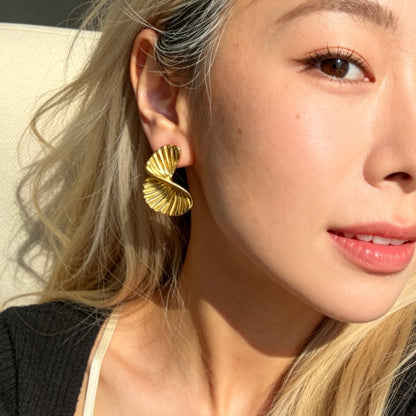 Twisted Shell Statement Earrings