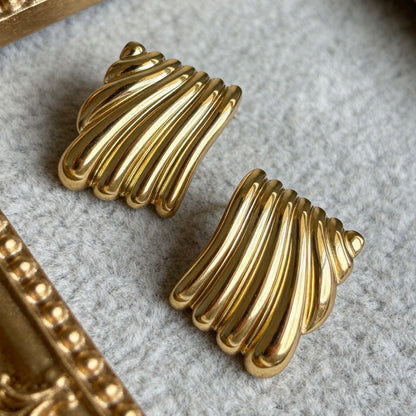 Textured Wave Stud Earrings