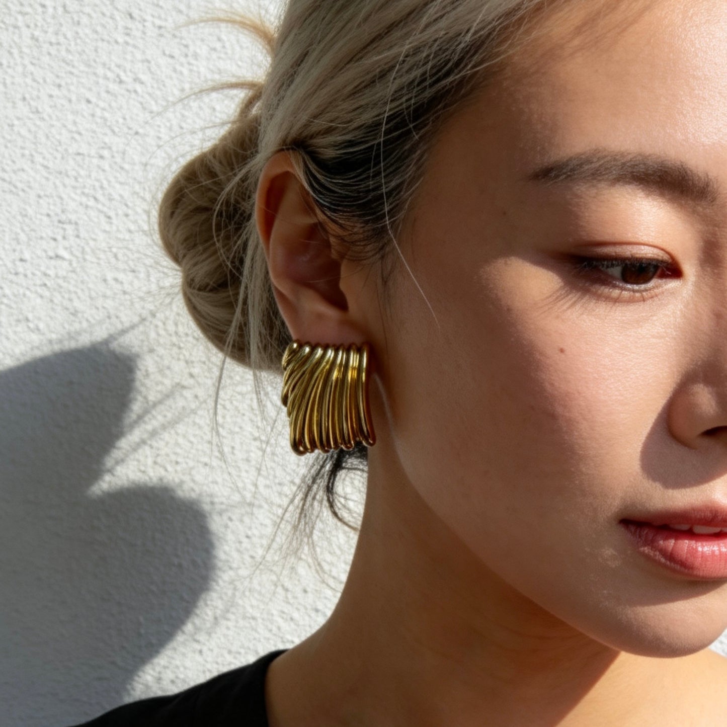 Textured Wave Stud Earrings