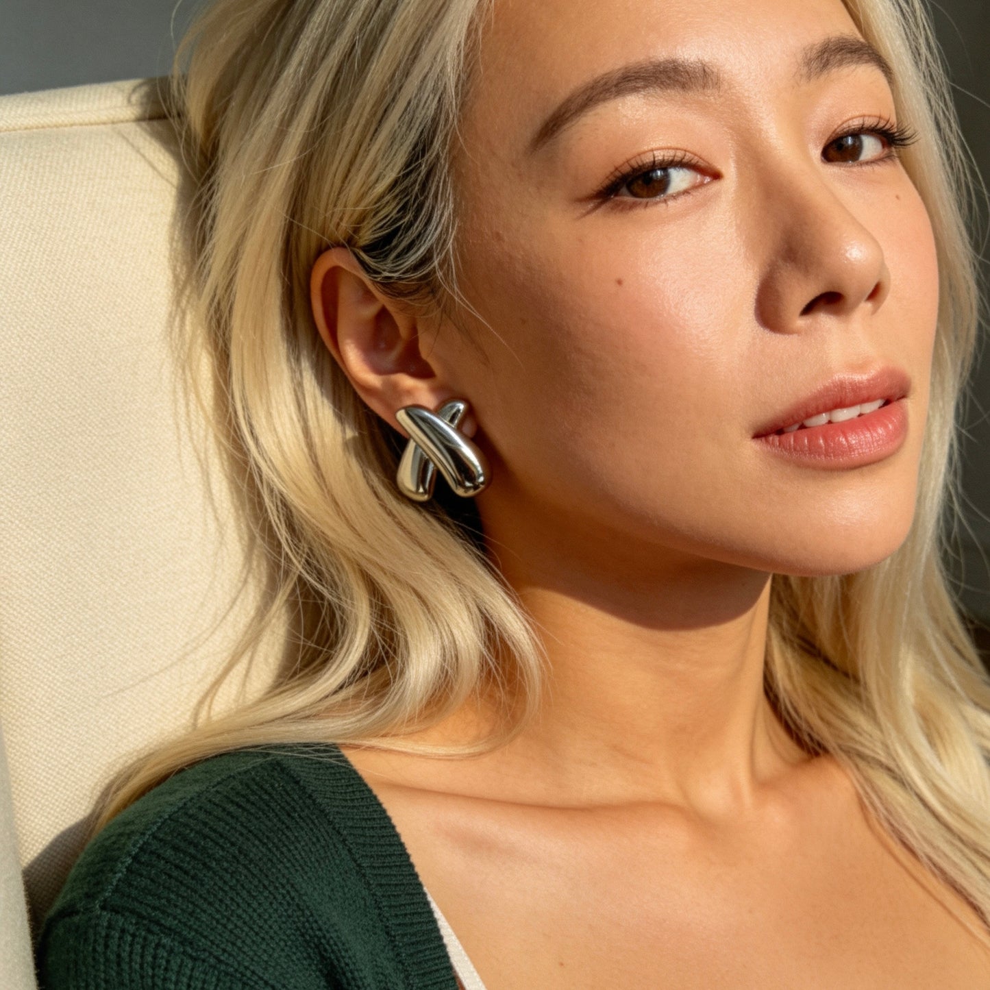 Abstract Curve Stud Earrings